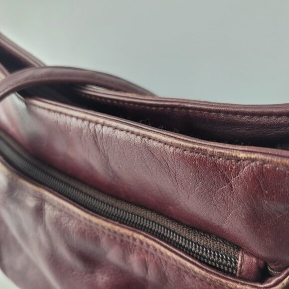 Vintage Etienne Aigner Burgundy Dark Red Leather Shoulder Bag Purse 11x7" - Picture 5 of 16